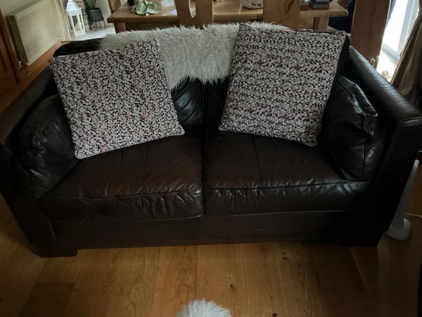 2 and a half seater natuzzi brown leather couch - Main image