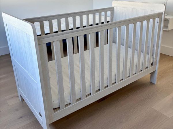 Cot and toddler bed - Main image