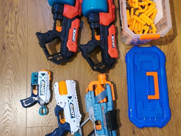 Toys - Main image
