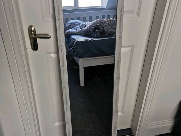 Mirror - Main image