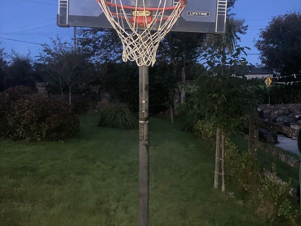 Basketball hoop - Main image