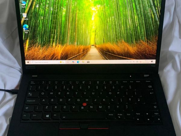 Lenovo ThinkPad T490 Touch 16GB + SIM + - Main image