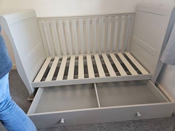 Cot Bed + Mattress x 2 - Main image