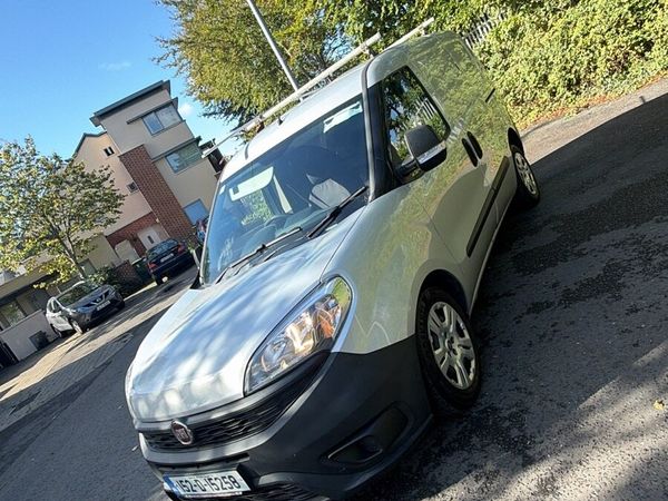Fiat doblo 2015 - Main image