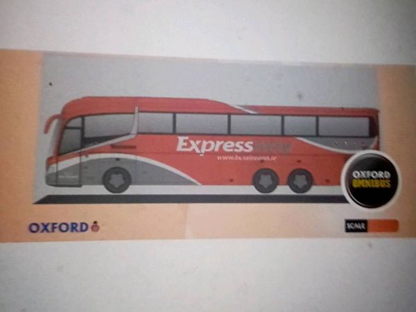 OXFORD DIE-CAST LRIZAR I6 BUS EIREANN EXPRESSWAY - Main image
