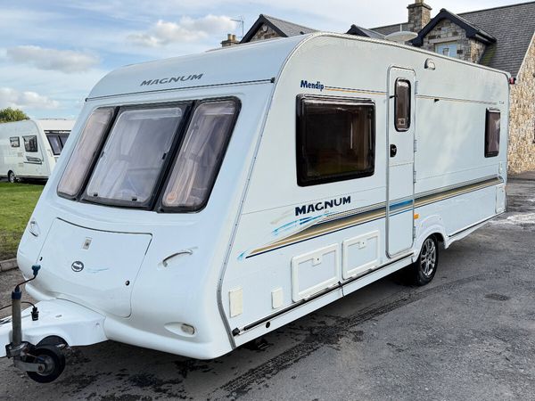 ✨COMPASS MAGNUM 4 BERTH FIXED BED✨ - Main image
