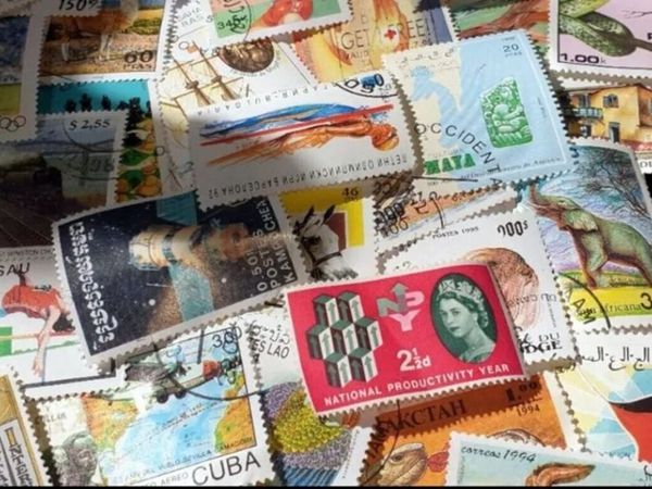 Vintage Stamp Collection & Loose World Stamps - Main image