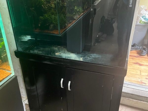 Fish tank 350 litre full setup with sump - Main image