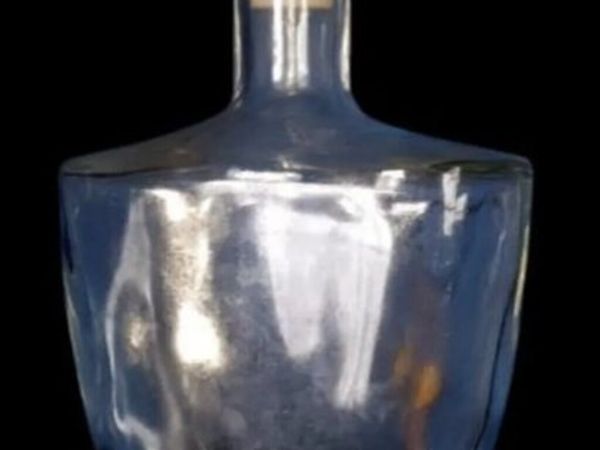 Pristine Vintage Clear Glass Decanter - Main image