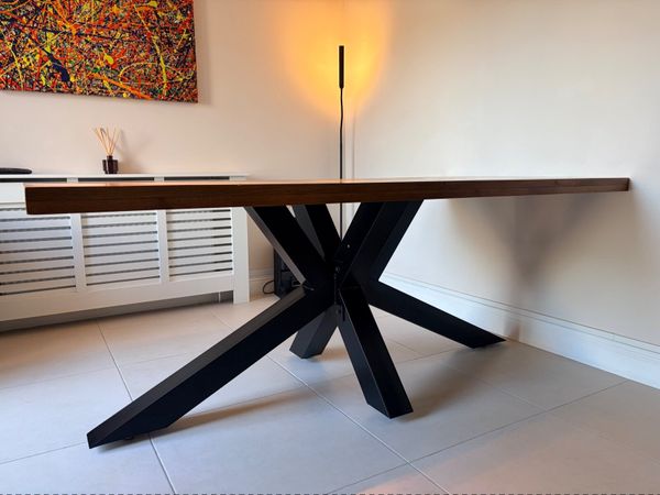 Table-Solid - Main image