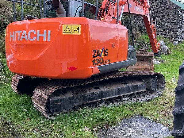 Hitachi 130 - Main image