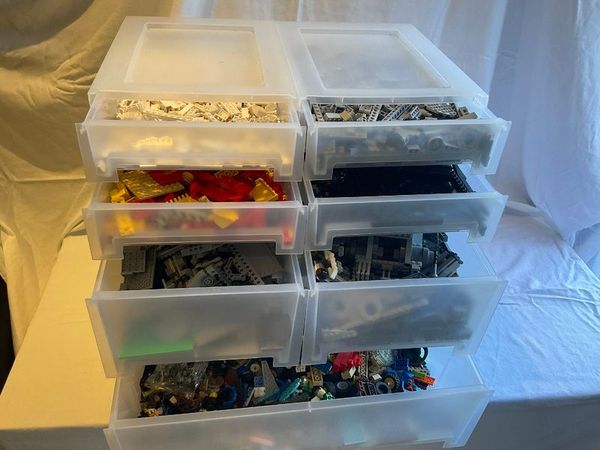 Lego - approx 8kg of Lego pieces in drawer storage unit - Main image