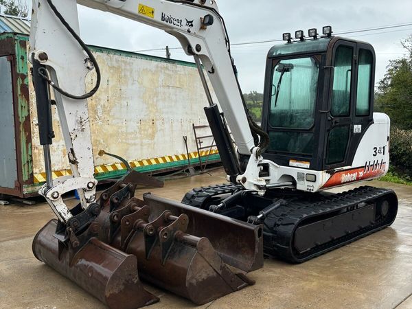 Bobcat 341 Digger - Main image