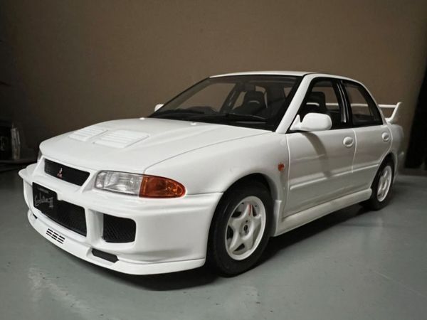 Mitsubishi Lancer Evo 3 1995 - Otto - 1/18 - NEW - Main image
