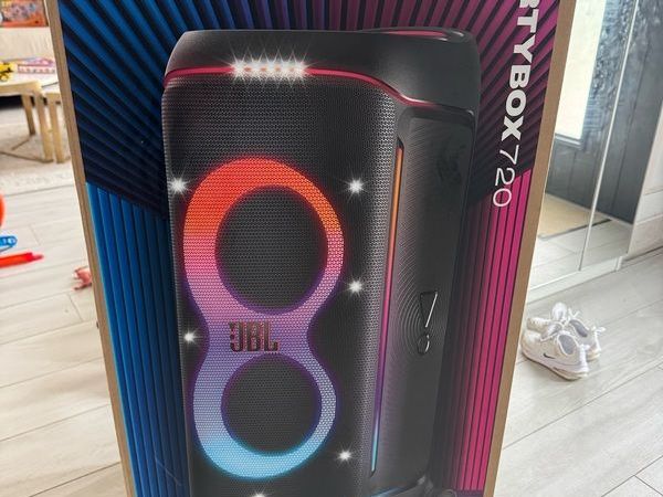 JBL PartyBox 720 Speaker New with JBL Warranty not yet started - Main image