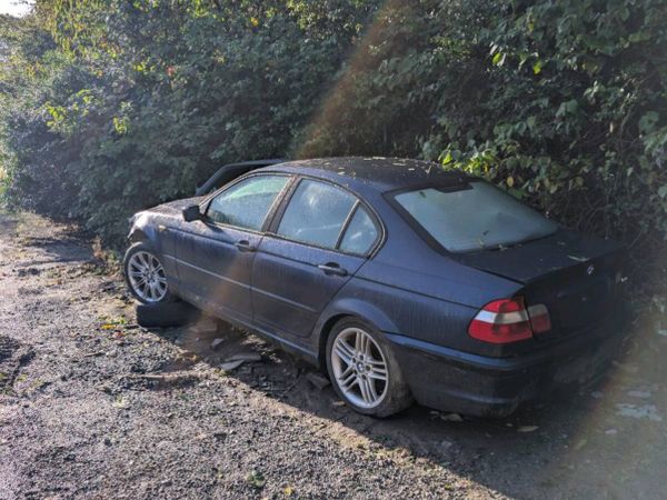 E46 breaking and e30 parts - Main image