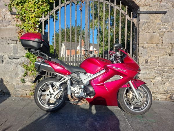 2008 HONDA VFR800 MOTO4U - Main image