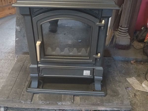 Nestor Martin 5 kw oil stove refurbished - Main image
