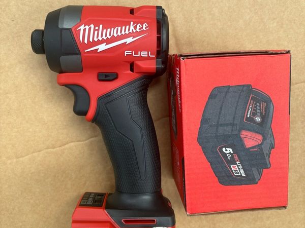 Milwaukee Fuel Gen 4 / 5ah new - Main image