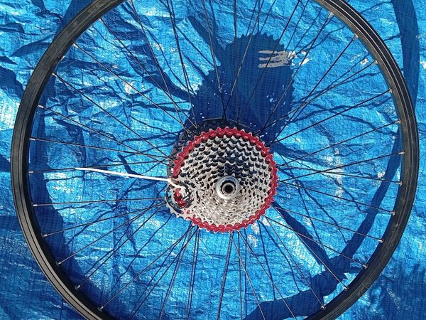 700c Rear Wheel Decathlon Touring Hybrid - Main image