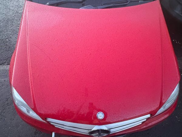 2007-2011 Mercedes-Benz C-Class Bonnet - Main image