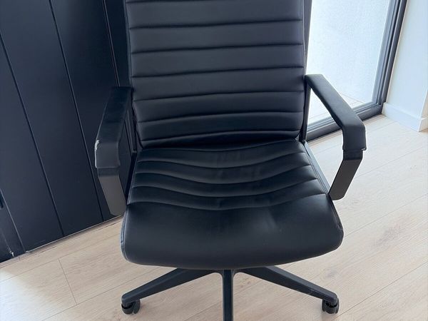 Office Swivel Chair - Main image