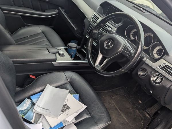 Mercedes Benz E class - Main image