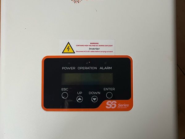 Solis Solar inverter with dongle - Main image