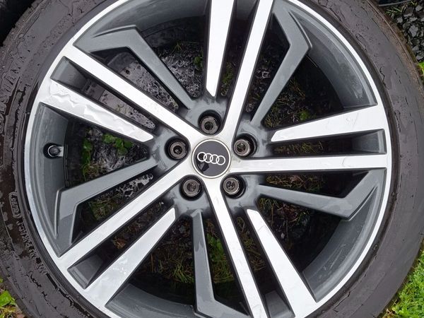 20" Genuine Audi Q5 S Line Alloys with tyres - Main image
