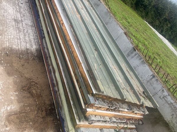 Insulated cladding  / sheeting / roof - Main image