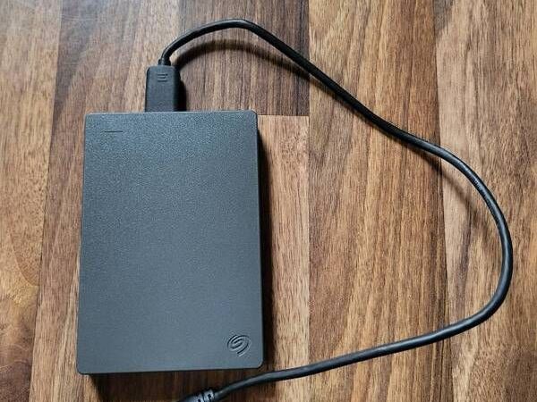 Seagate  Seagate USB 3.0 2TB External Basic Portable Hard Drive - Main image