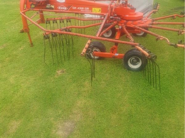 Kuhn rake for sale in Cork for €3,000 on DoneDeal