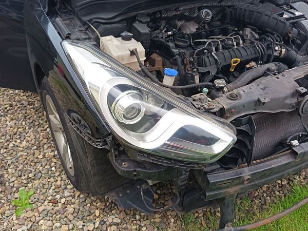 I40 Hyundai for breaking - Main image