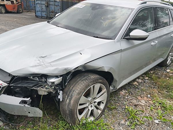2021 Skoda Superb, 2.0 Diesel Automatic - Main image