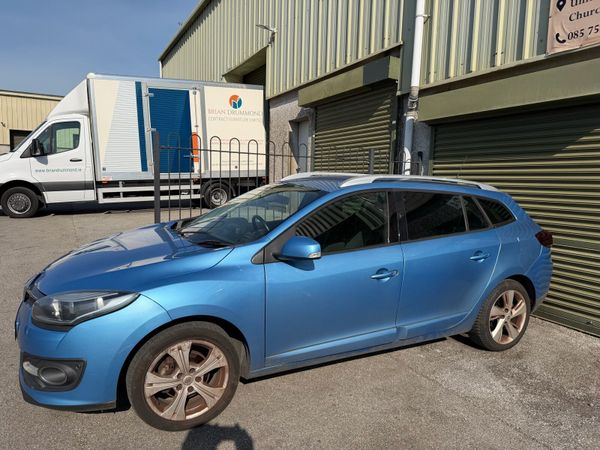 2015 Renault Megane Estate 1.5dCi - Main image