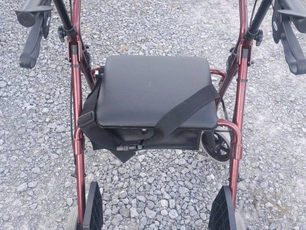 Walking aid Rollator - Main image