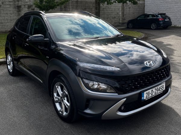 2021 Hyundai Kona Executive - Main image