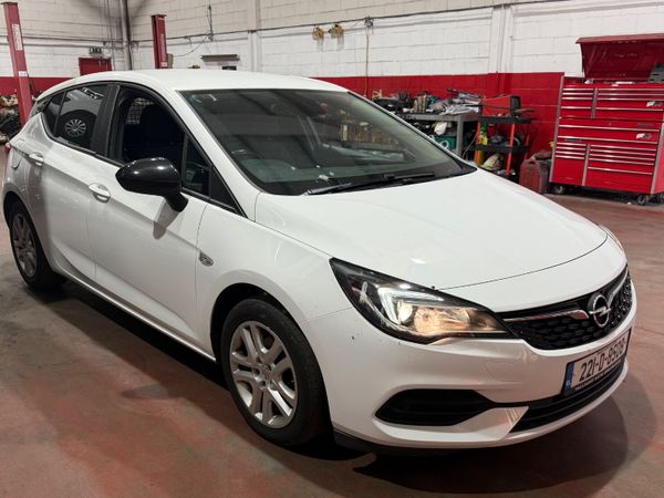 2022 Opel Astra Commercial Car Van - Main image