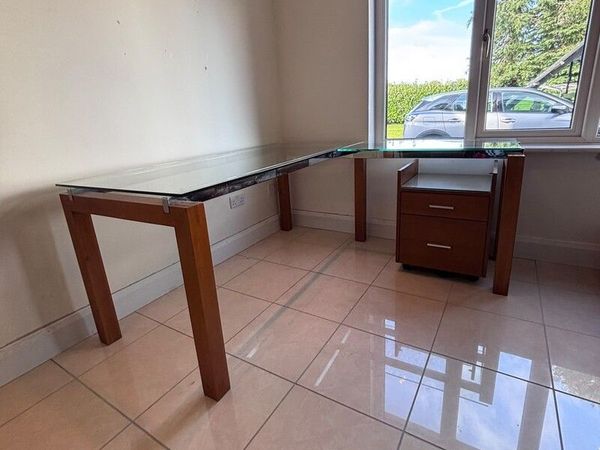 L-Shaped Corner Desk - Glass Top and Solid Wood - Main image