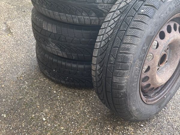 Tyres - Main image