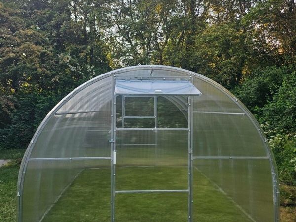Stop settling for flimsy. Choose BMP Garden Classi - Main image