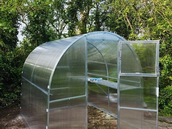 BMP Garden’s Urban Greenhouse - Main image