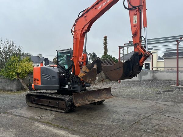2014 hitachi 85-5 - Main image