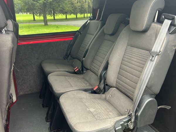 Crew cab safety seats - Main image