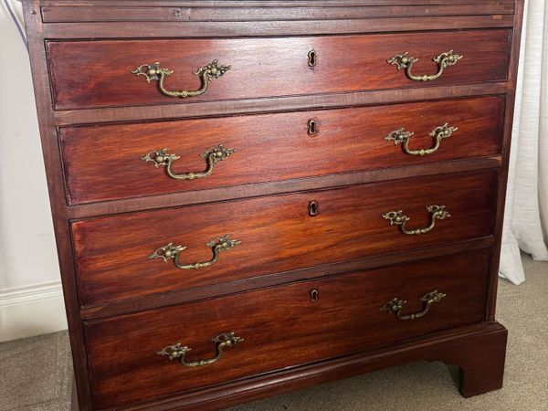 Mahogany 4-Drawer Chest of Drawers – Brass Handles - Main image
