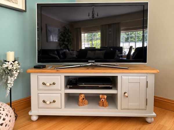 Tv stand - Main image