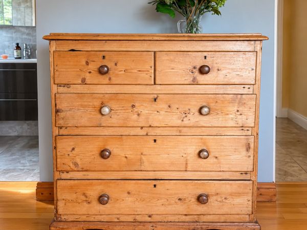 Chest of drawers - Main image