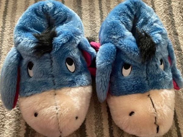 Slippers - Main image