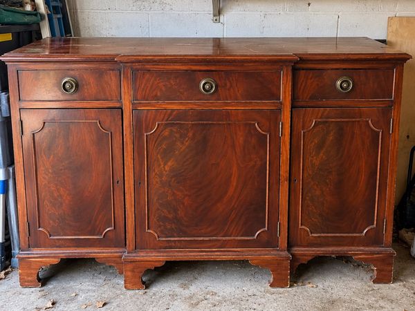 Sideboard - Main image
