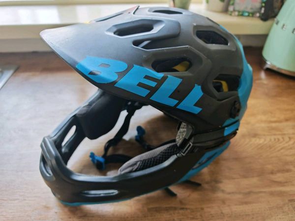 Bell Super DH MIPS downhill helmet - Main image